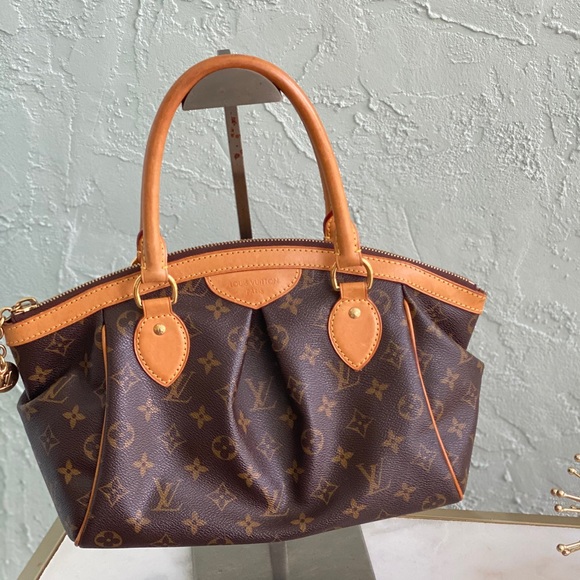 🚫SOLD🚫Authentic Louis Vuitton Tivoli PM - Picture 1 of 15